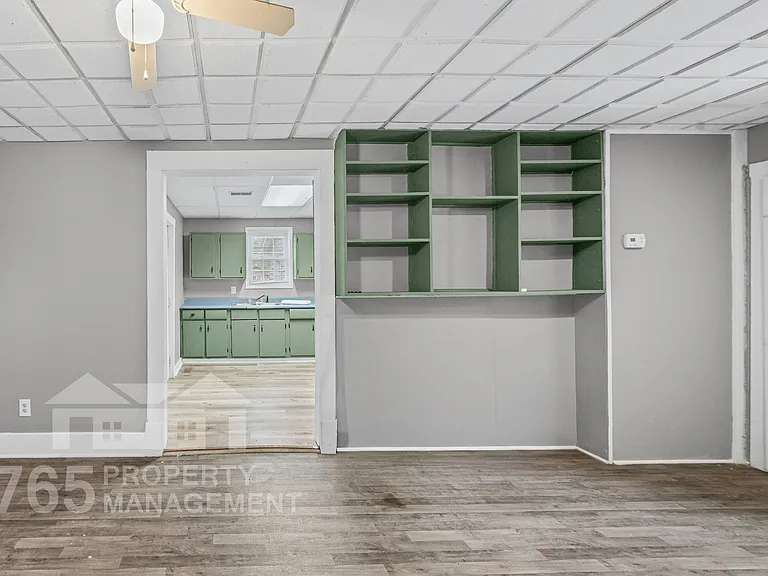 1325 N Wabash Ave — Photo 3