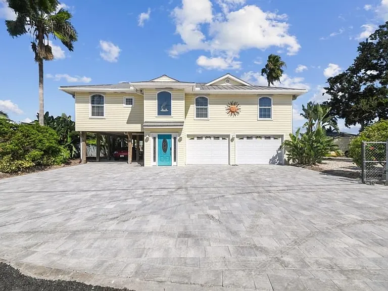 9914 Alavista Dr — Photo 1
