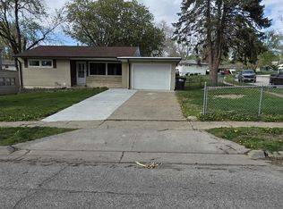 4902 Valley St, Omaha, NE 68106