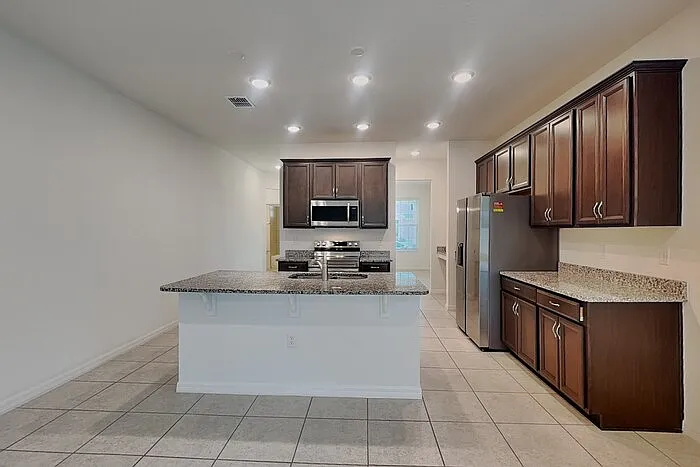 1427 Flatwood St — Photo 7