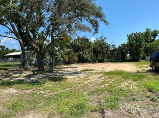 220 Red Fish St, Port Saint Joe, FL 32456