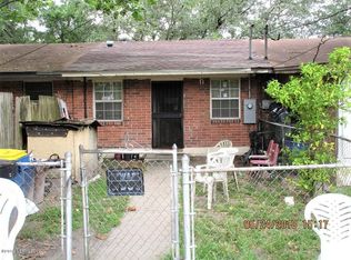 7106 Ken Knight Dr W, Jacksonville, FL 32209