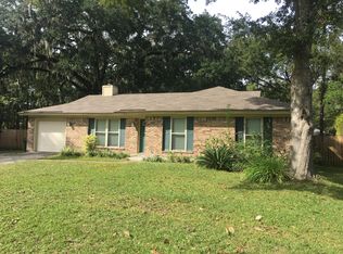 115 Cambridge Dr, Savannah, GA 31419