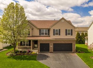 6009 Goldstone Dr, Grove City, OH 43123