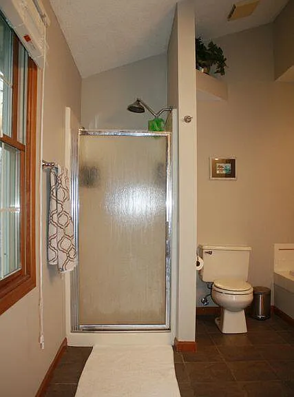 3700 Falmouth Dr — Photo 10