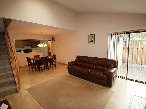 4th image of 9646 Wild Ginger Way