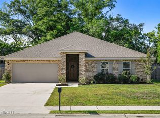 9026 Bellewood Pl, Biloxi, MS 39532