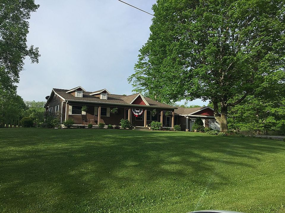2nd image of 1272 E Elm Valley Rd