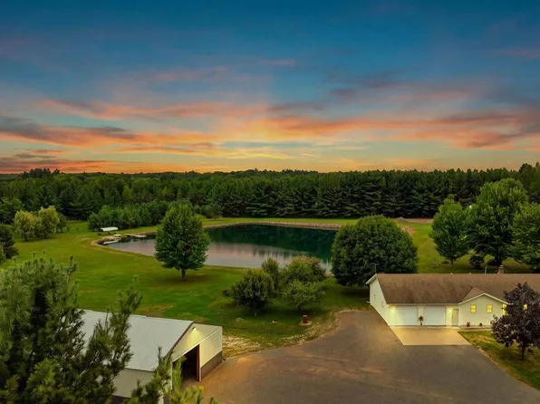 8996 Lincoln Ave, Marshfield, WI 54449