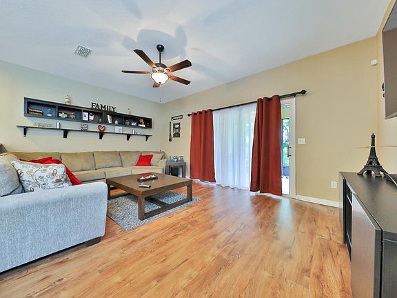 5th image of 13444 Ocean Mist Dr