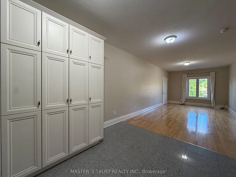 13086 Keele St #A — Photo 5