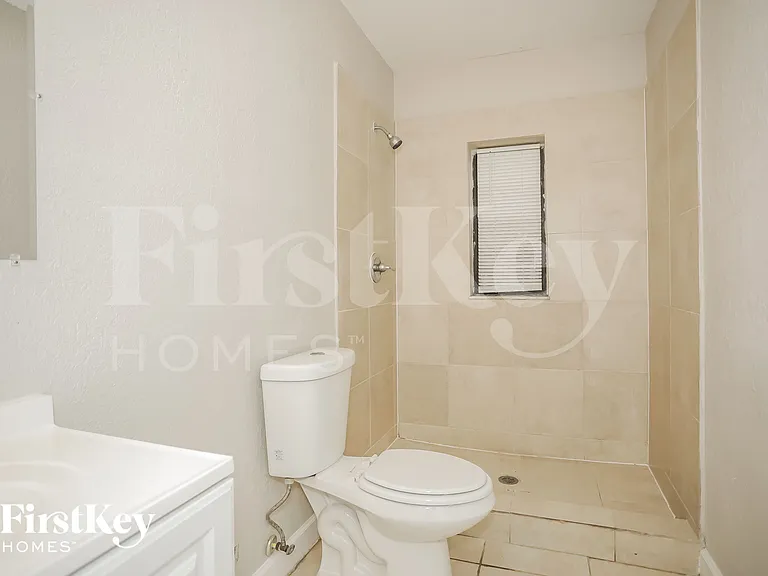 14640 Tyler St — Photo 12