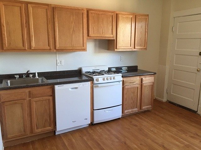 1st image of 1381 Commonwealth Ave APT 7