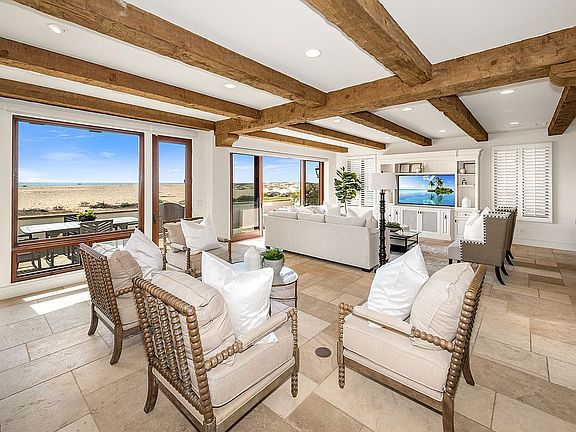 5th image of 2156 E Oceanfront