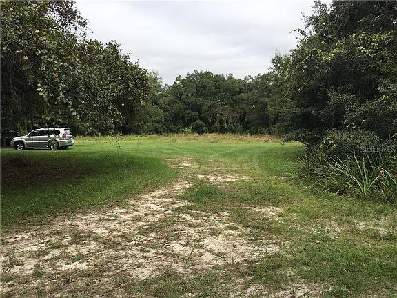 3rd image of 7839 University Garden Dr
