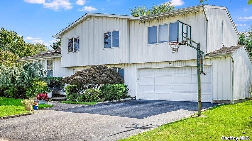 1st image of 11 Sullivan Drive