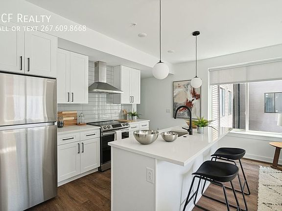 3rd image of 5904 Germantown Ave #460