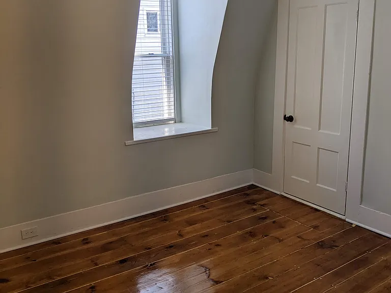 256 Cedar St — Photo 11