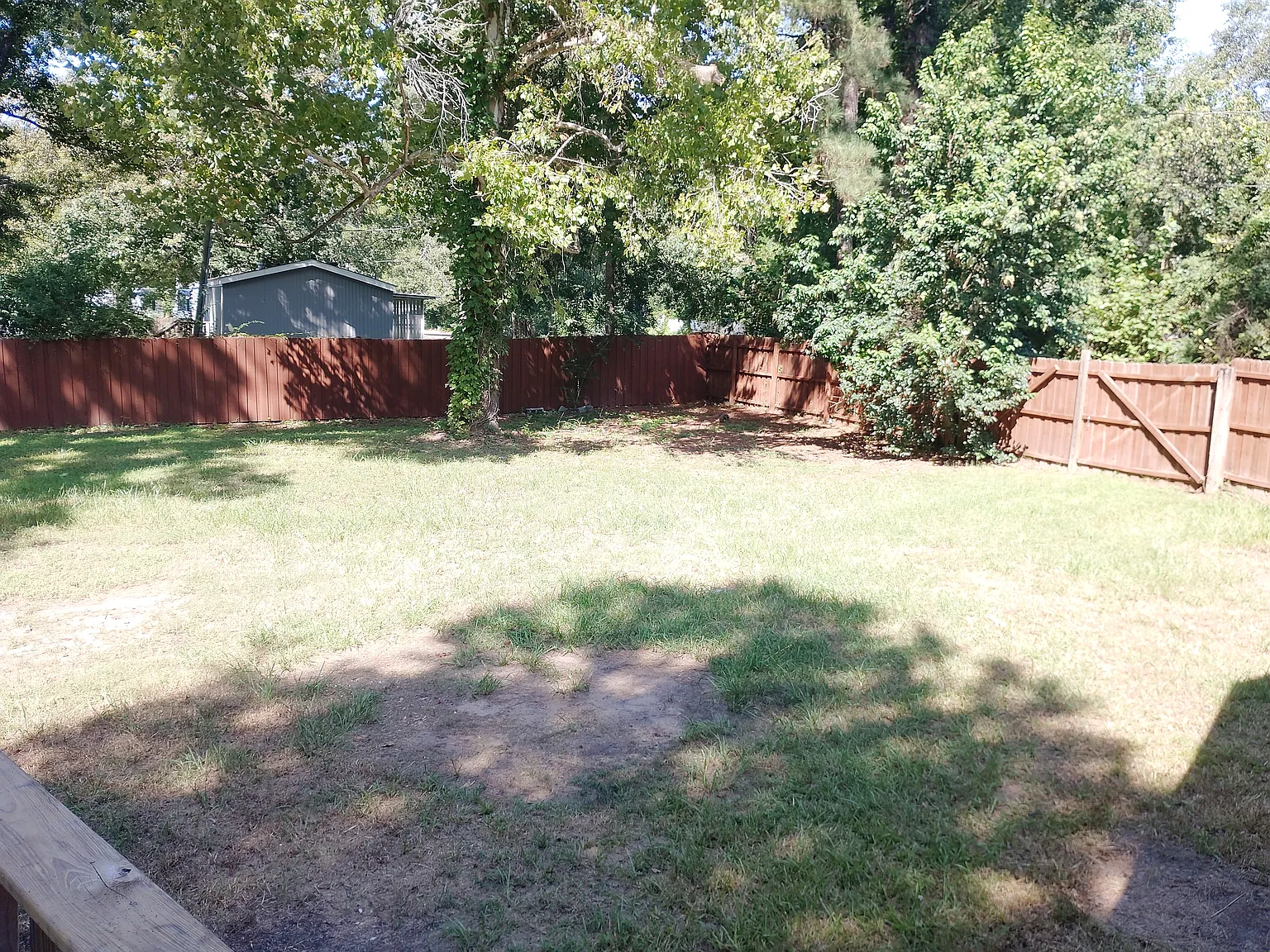 3 bed, 1106 sqft, $1,900 — Photo 2