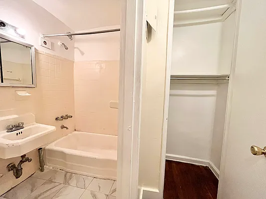 Rented by MADEHOME | media 14