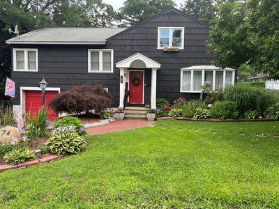 74 Purdy Rd, Waterbury, CT, 06706
