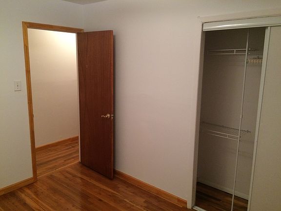 3rd image of 8746 26th Ave