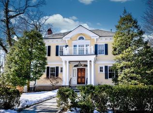 15 Livermore Rd, Wellesley, MA 02481