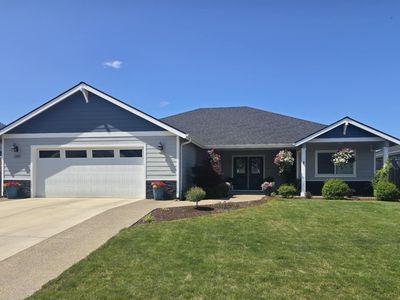 260 Pomeroy View Dr, Cave Junction, OR, 97523