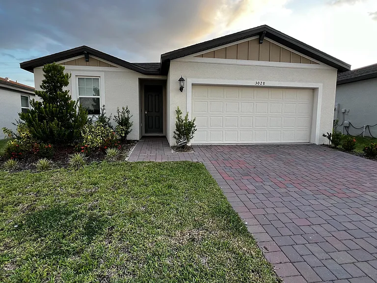 3028 Cassidy Ln — Photo 1
