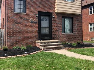 2104 Brown Rd #UP, Lakewood, OH 44107