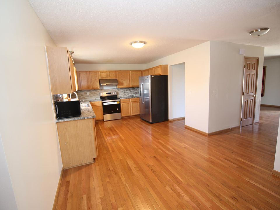 439 Grinnell St, Pickerington, OH 43147 Zillow