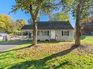 436 Taylor Rd, Enfield, CT 06082