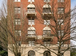 2141 NW Davis St APT 702, Portland, OR 97210