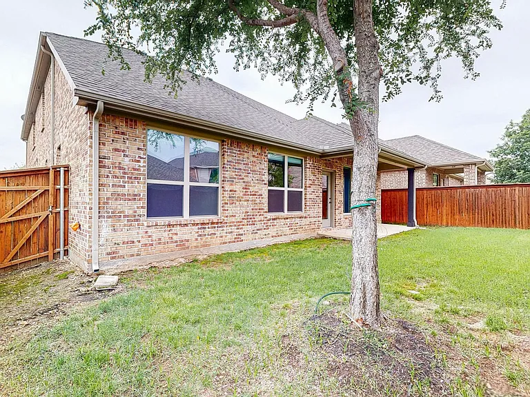 8812 Denstone Dr — Photo 66