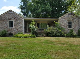 31 Stonetown Rd, Birdsboro, PA 19508