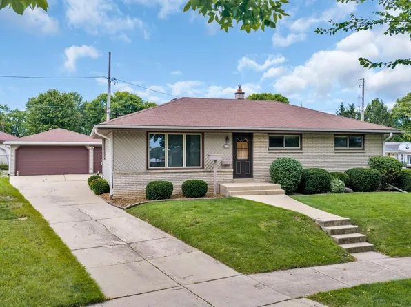 6131 S 15th COURT, Milwaukee, WI 53221