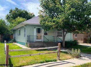 1645 11th St, Gering, NE 69341