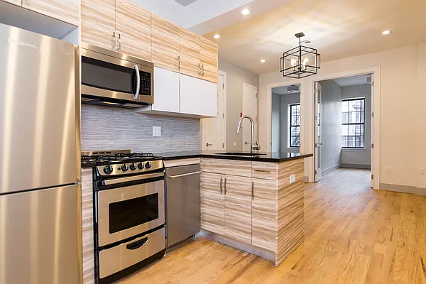 Rented by Nooklyn NYC LLC | media 16