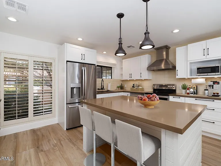 6349 N 78th St #103 — Photo 9
