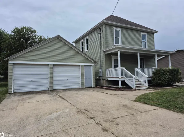 502 E 7th St, Carroll, IA 51401