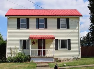 1029 E Main St, Rural Valley, PA 16249