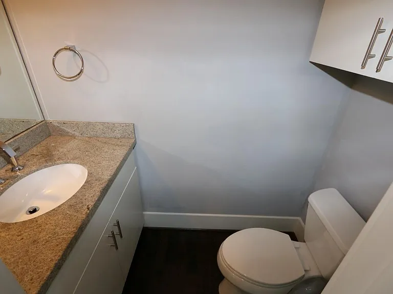 2103 Hadley St — Photo 9