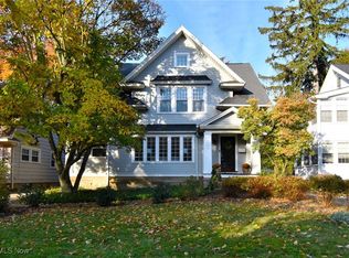 2492 Queenston Rd, Cleveland Heights, OH 44118