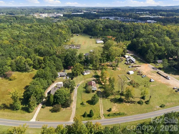 1270 Henderson Grove Church Rd, Salisbury, NC 28147