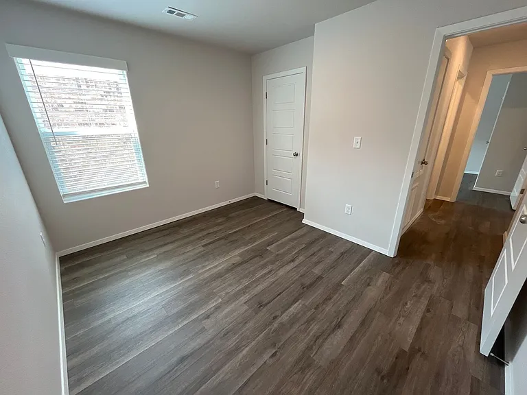 1701 Breckenridge St — Photo 12