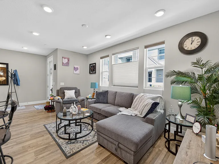 3056 Beaded Mist Walk — Photo 5