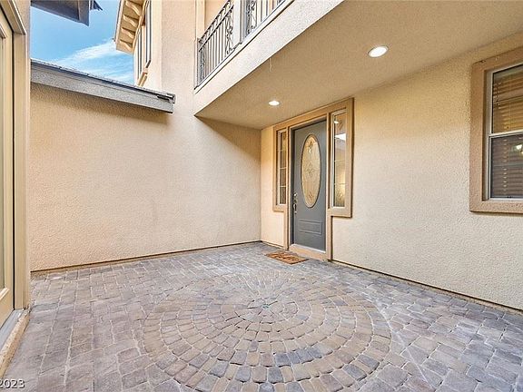 4th image of 9049 Wolf Dancer Ave