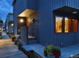 2727 Fairview Ave E APT 4, Seattle, WA 98102