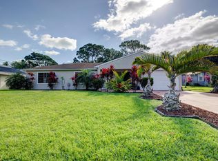 2481 SE Leithgow St, Port Saint Lucie, FL 34952