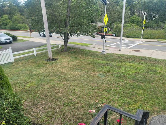 2nd image of 90 Lynn Fells Pkwy